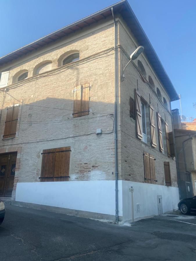 Appartement Du Chateau Graulhet Eksteriør bilde